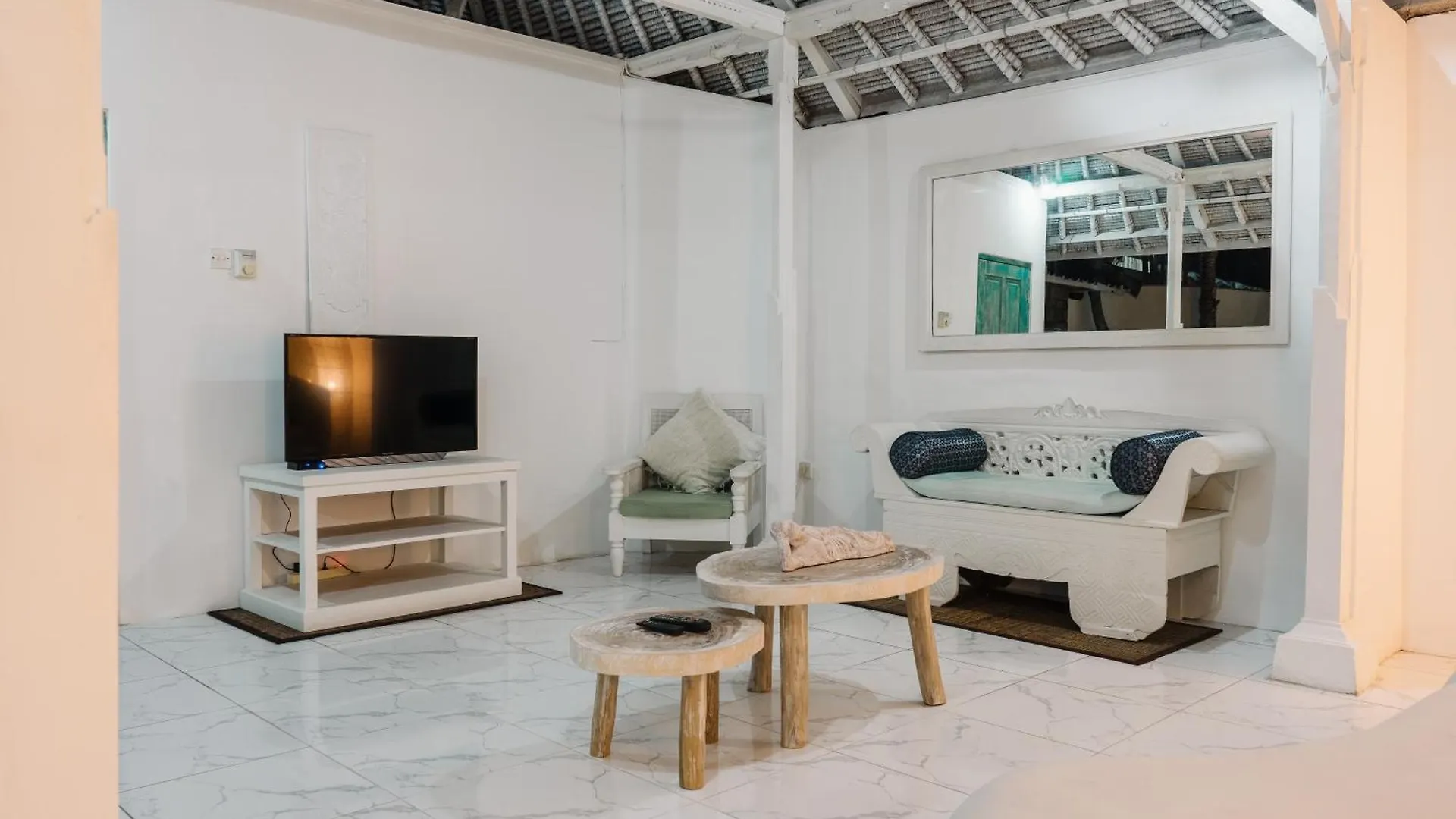Villa Modern 3Br Villa, 4Min To Double Six Beach, Pool Seminyak  Indonesia