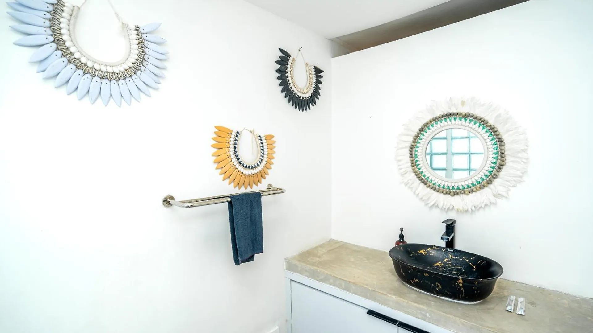 Modern 3Br Villa, 4Min To Double Six Beach, Pool Seminyak  0*, Seminyak (Bali) Indonesia