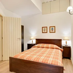Charming New In The Heart Of , Lisbon Portugal